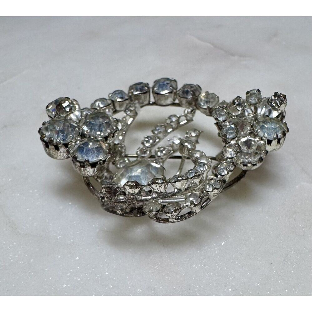 Vintage Austria Silver Tone Dimensional Rhinestone Brooch Estate Jewelry - Picture 4 of 7